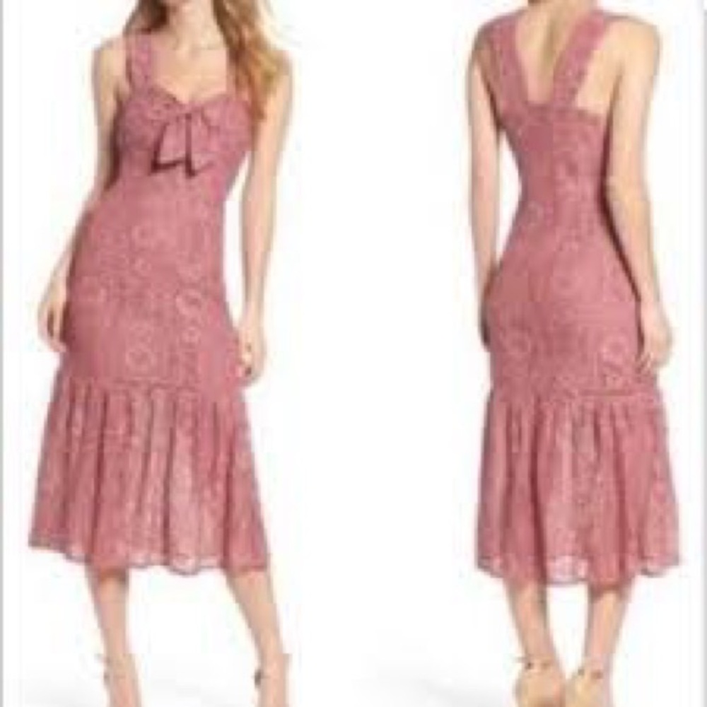Foxiedox Pink Sleeveless Scoop Neck Midi Dress